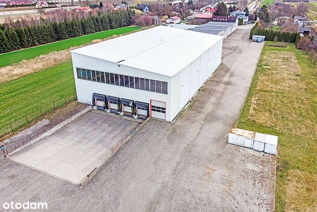 Magazyn z zapleczem biurowo-socjalnym - Pełny obrazek: 1/12