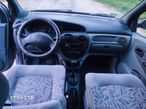 Renault Scenic - 17