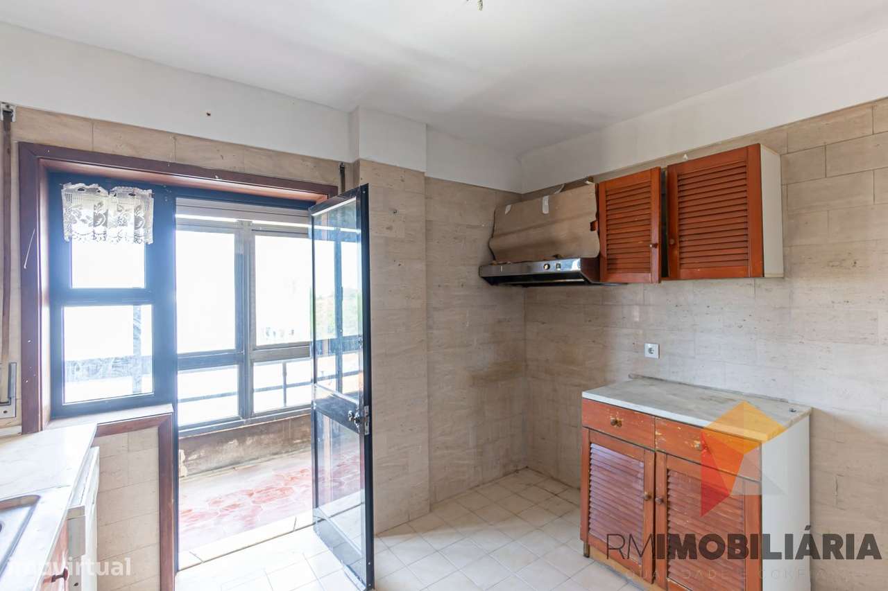 Apartamento T3 no centro de Matosinhos-19