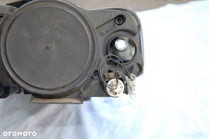 VW PASSAT B6 LAMPA PRAWY PRZÓD PRAWA 3C0941006S - 9