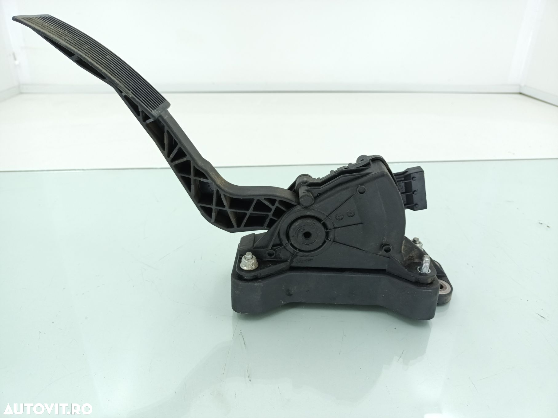 Pedala acceleratie Nissan NAVARA YD25DDTI 2004-2011  18002-EA000 - 3