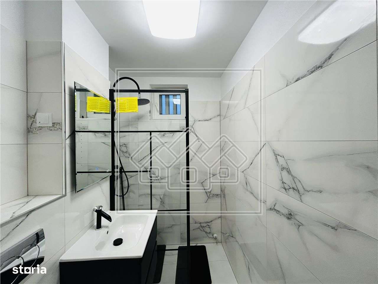 Ap decomandat, la cheie, 55 mp utili + balcon, Cisnadie-11