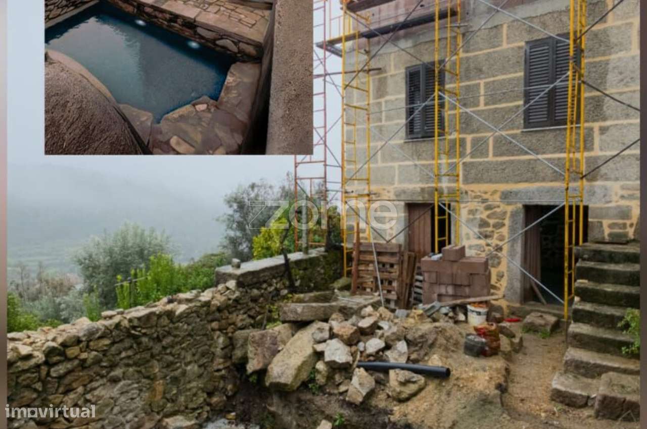 Moradia T5 em fase final de construção em Fornos de Algodres-14