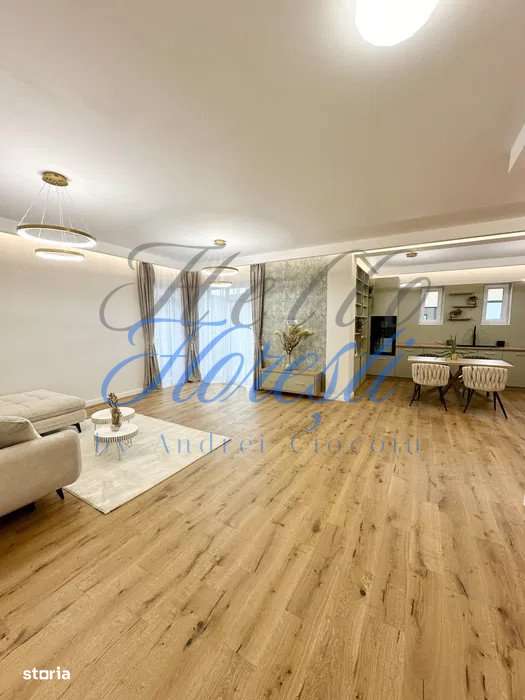 Apartament tip penthouse de 3 camere, semidecomandat, zona Sesul de su - Imagine principală: 1/8