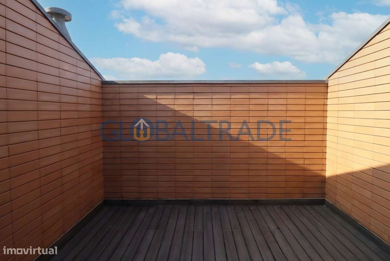 Duplex T2+1 com vista mar em Canidelo-46