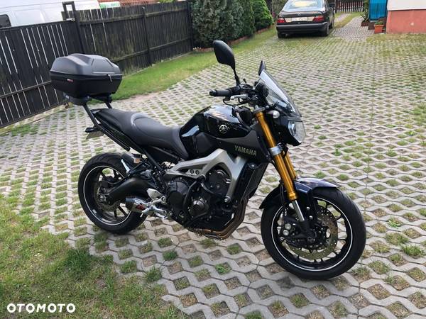 Yamaha MT - 6