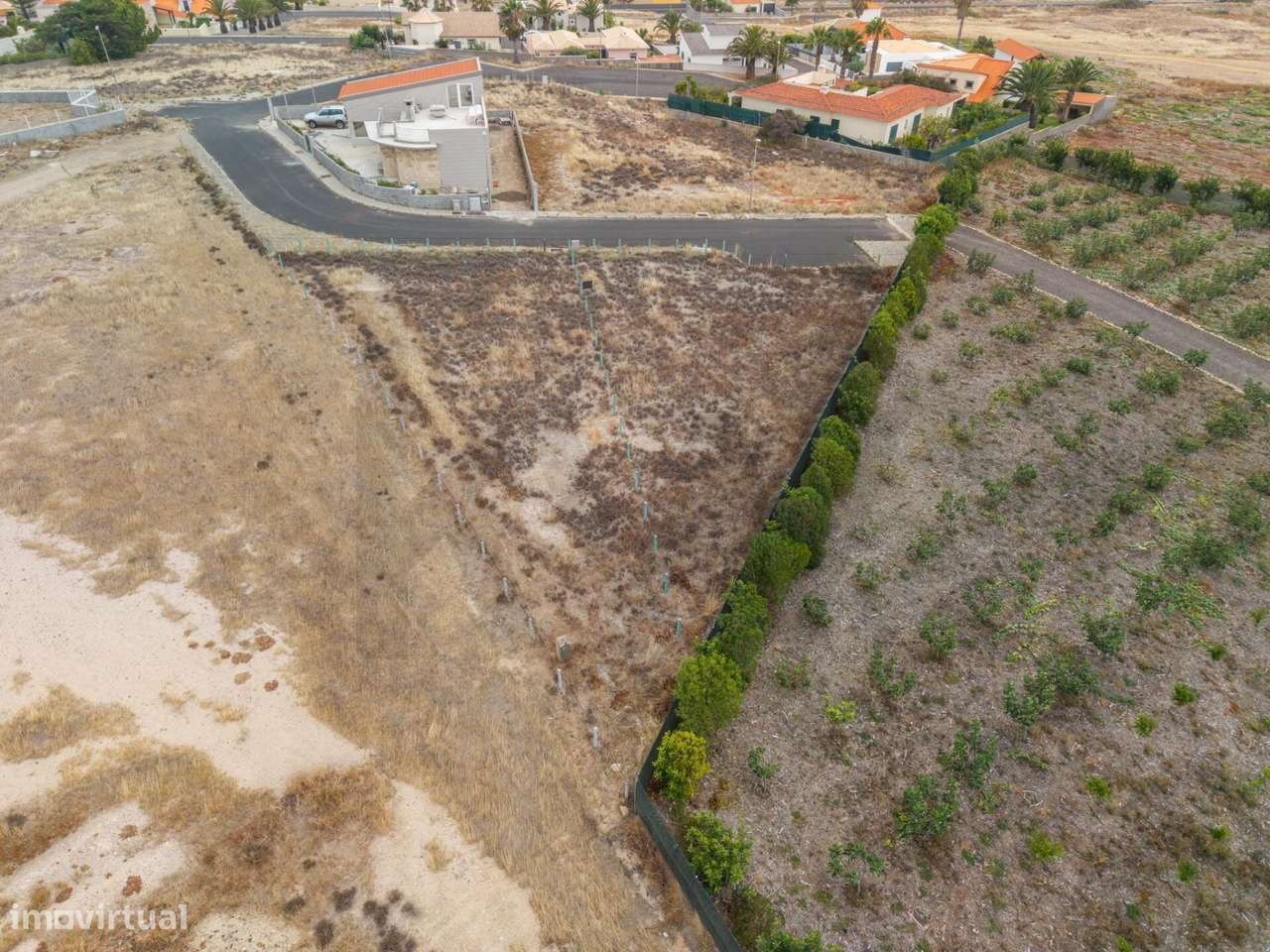Terreno Urbano de 424 m2 à Venda – Urbanização das Lombas, Porto Santo - Grande imagem: 4/5