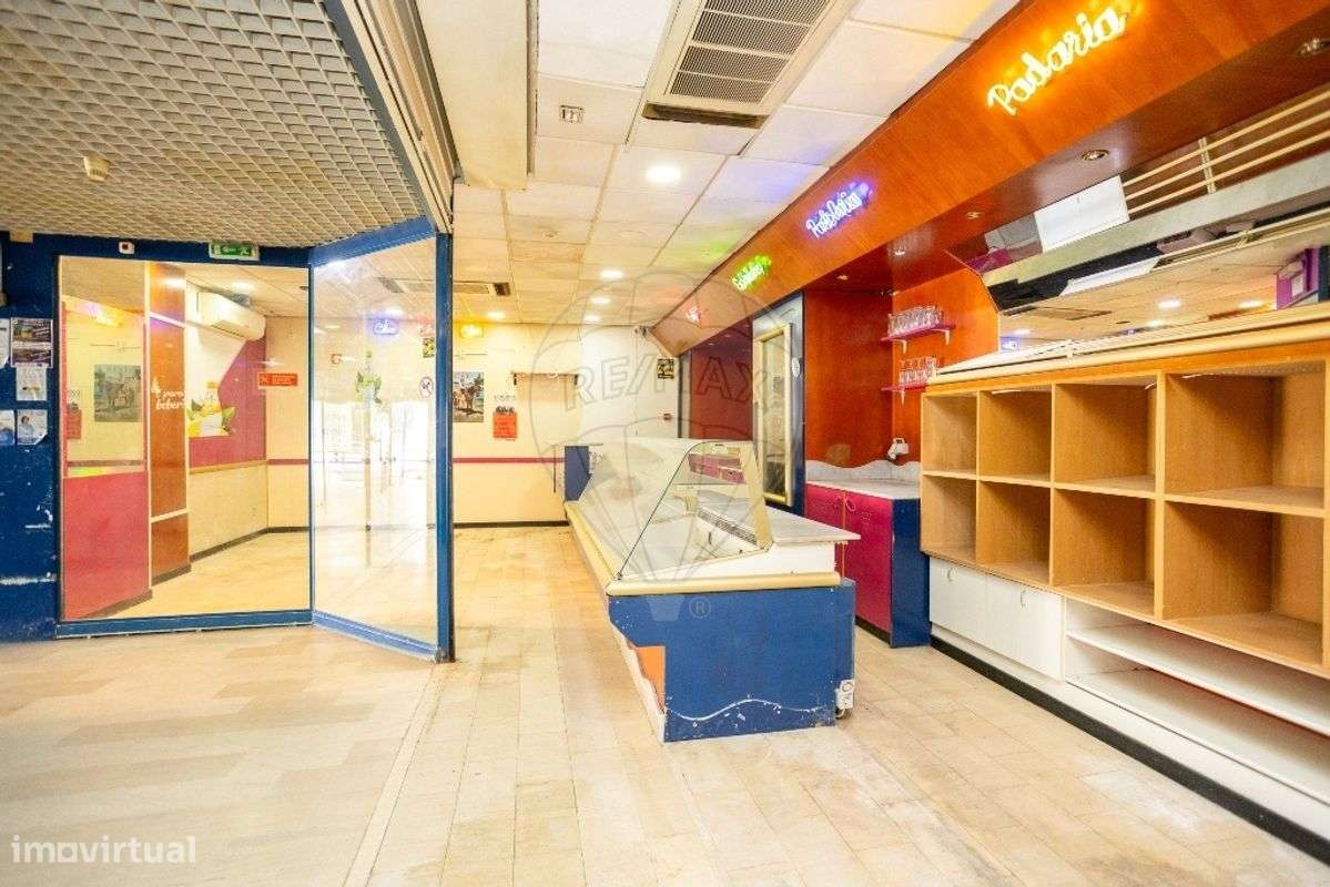Loja  para arrendamento - Grande imagem: 2/17