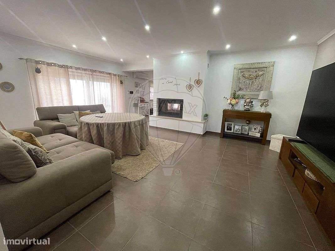 Moradia T3 para venda-8