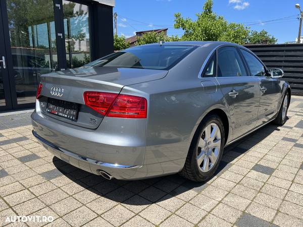 Audi A8 3.0 TDI DPF clean diesel quattro tiptronic - 8