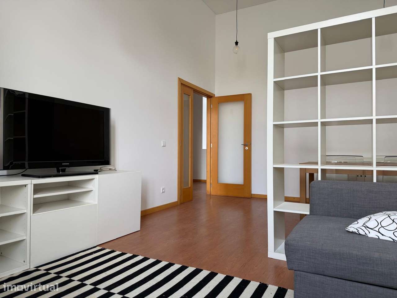 T1 com garagem e cozinha separada em Paranhos - Grande imagem: 2/10