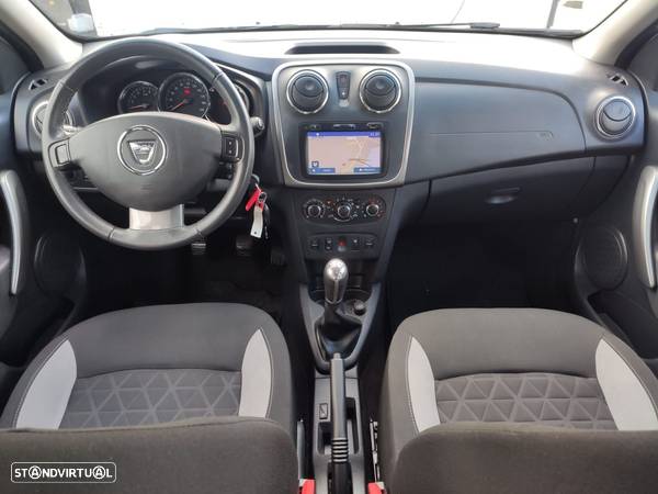 Dacia Sandero 1.5 dCi Stepway - 14