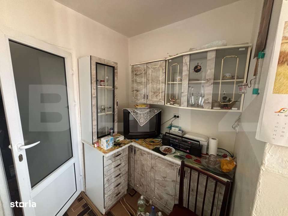 Apartament de vanzare, cu 2 camere, 49 mp, zona Micro 11 - Imagine principală: 5/8