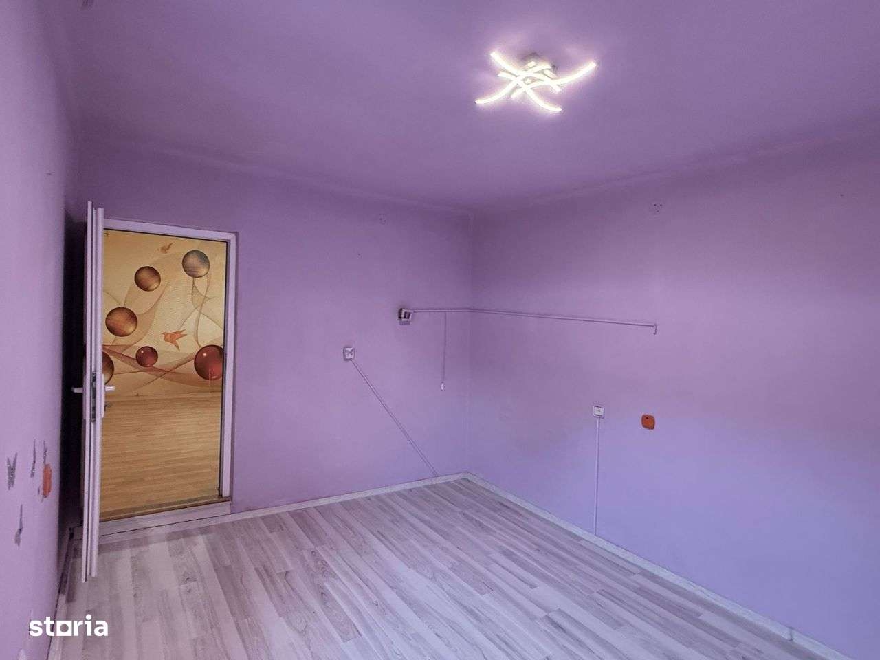 Comision 0% - Zona Stadion - Casa cu 3 camere si dependinte - Imagine principală: 5/13