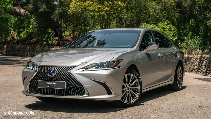 Lexus ES 300h Special Edition - 1