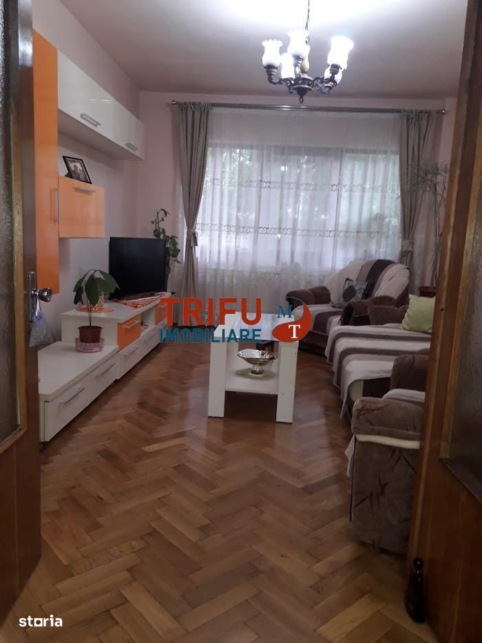 Apartament de vanzare 4 camere Cetate 100mp