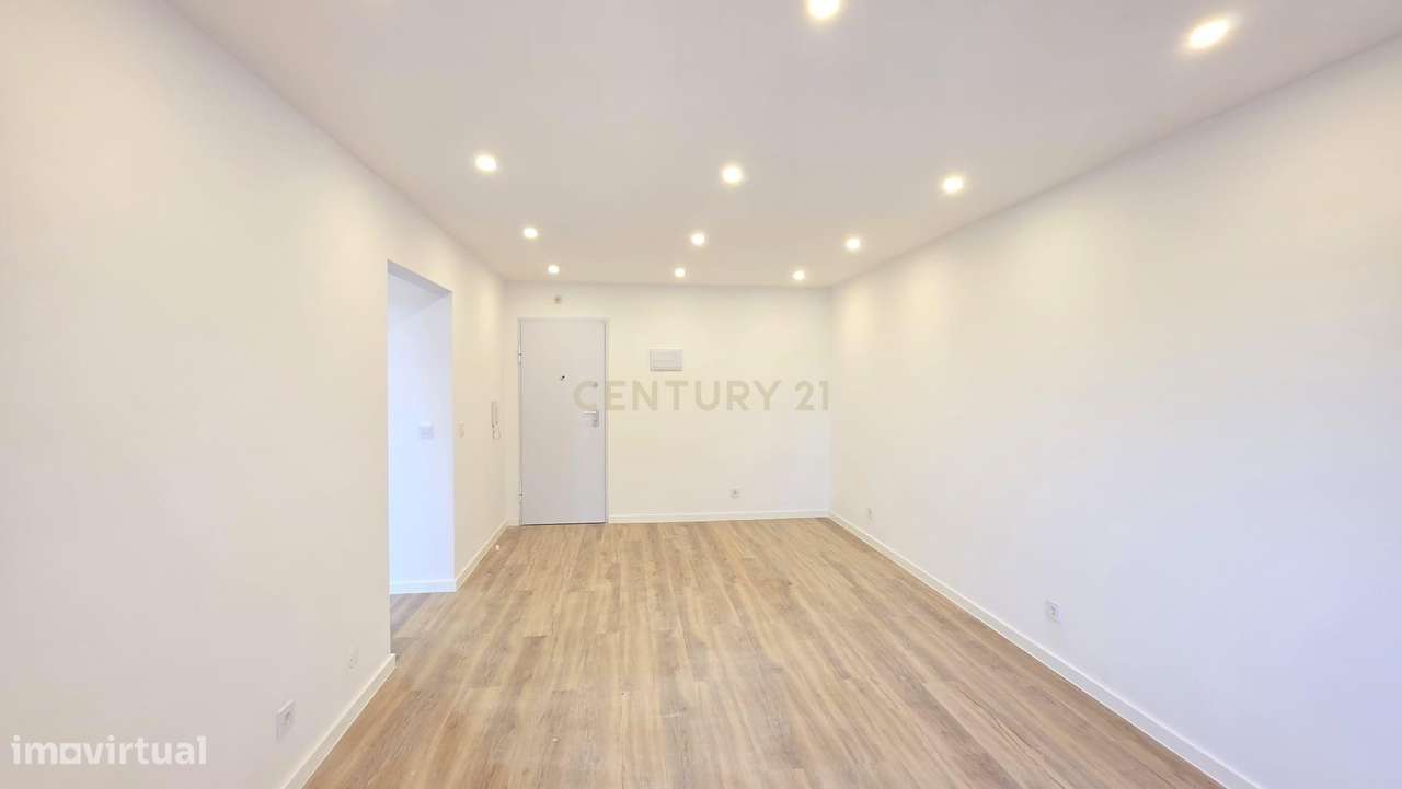 Apartamento T1 Renovado em Porto Salvo, Oeiras - Grande imagem: 5/11