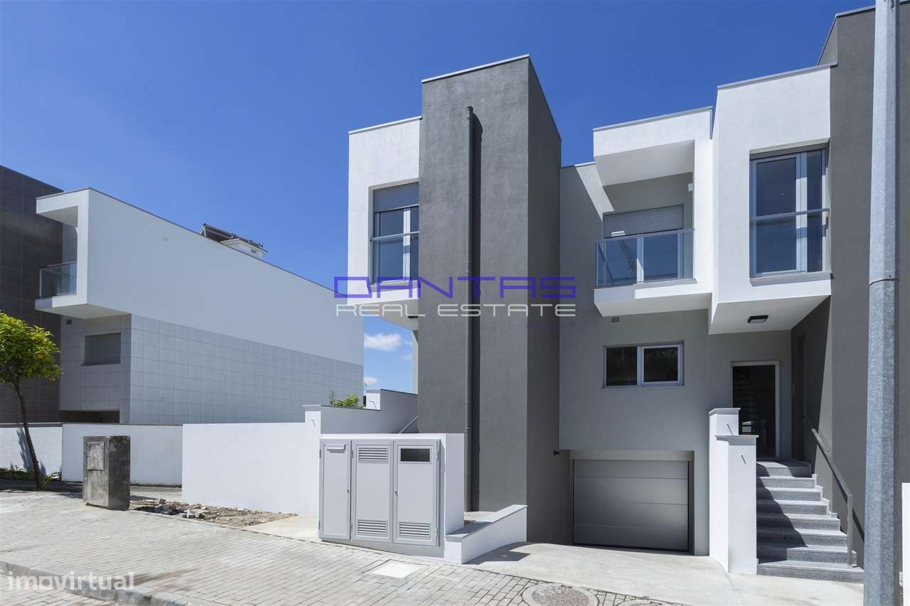 Moradia nova de gaveto em Famalicão-3