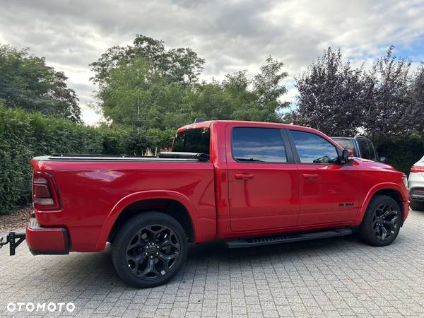 RAM 1500 Crew Cab Shortbed Laramie - 3