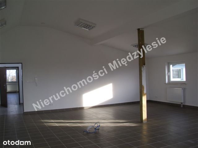 Lokal użytkowy, 210 m², Karczew
