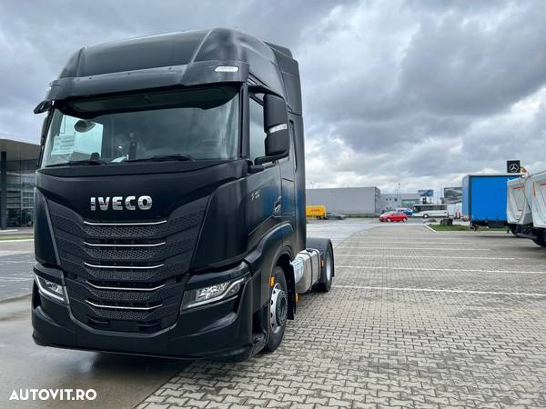 Iveco S-Way - 8