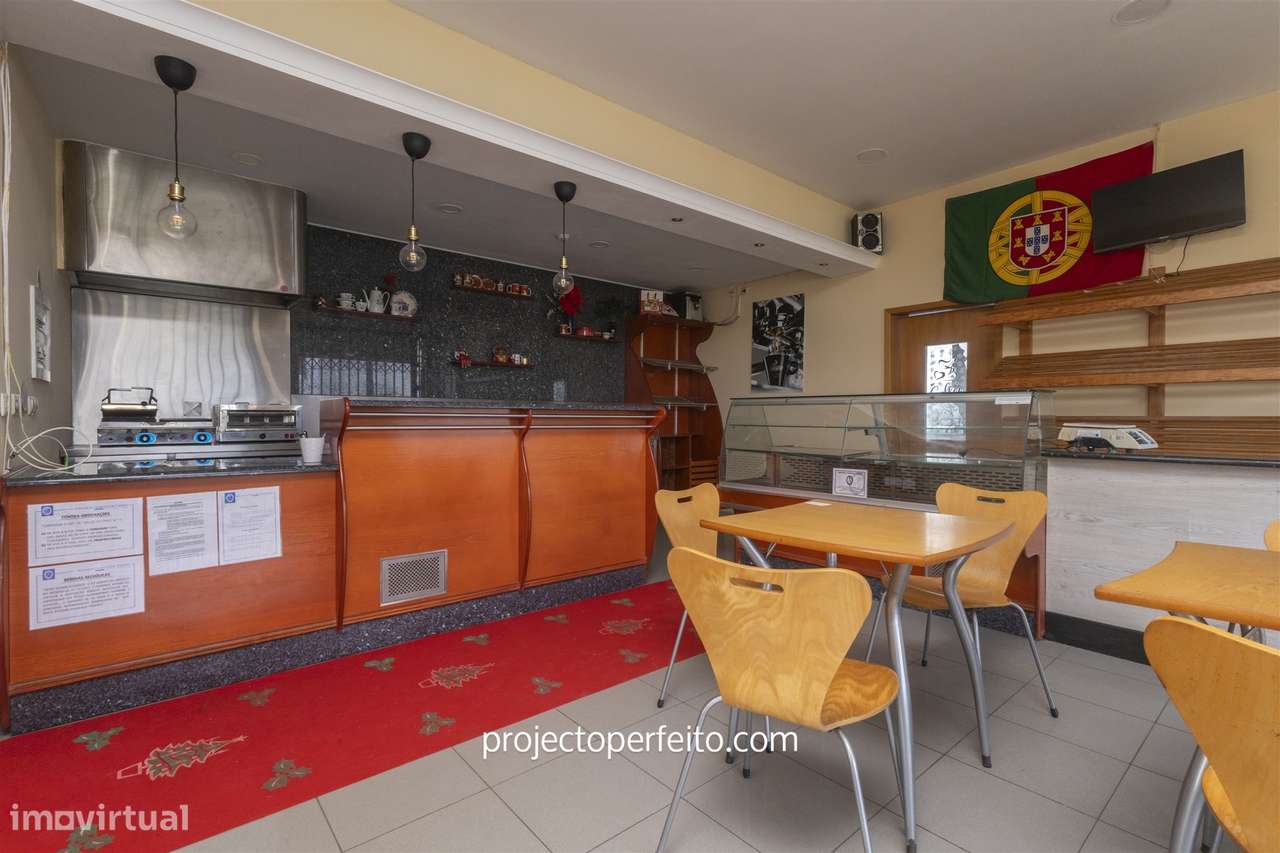 Loja  Arrendamento em Paramos,Espinho - Grande imagem: 5/12