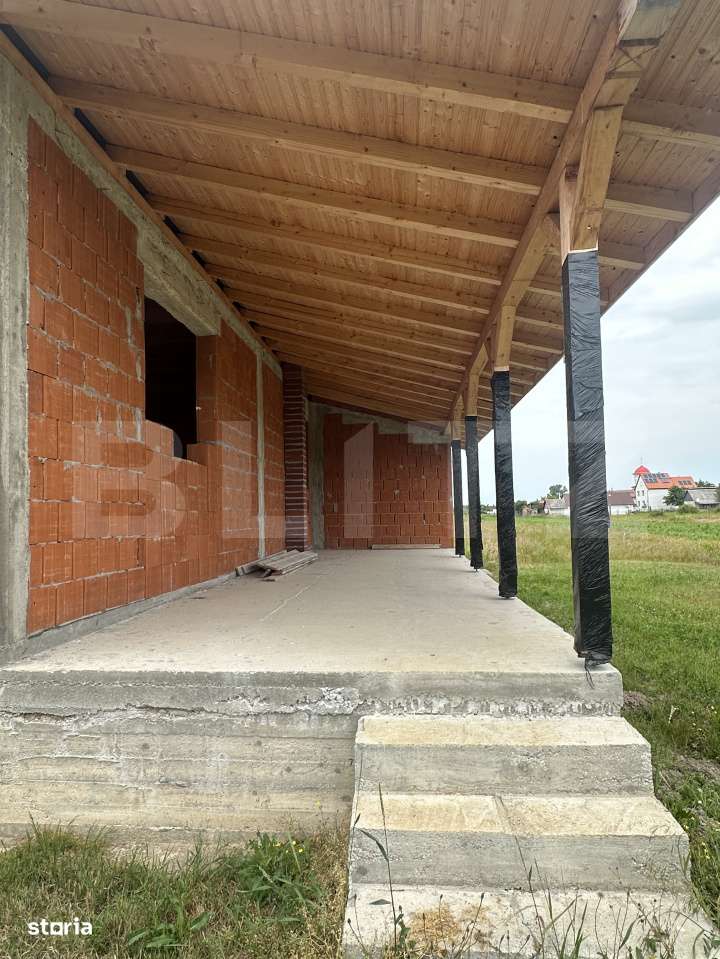 Casa la rosu 3 camere, 142 mp, 592 mp, teren, zona Cionchesti - Imagine principală: 2/8