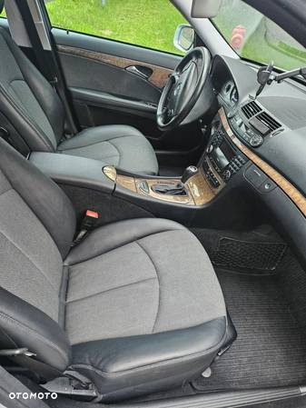 Mercedes-Benz Klasa E 200 T Kompressor Automatik Avantgarde - 13