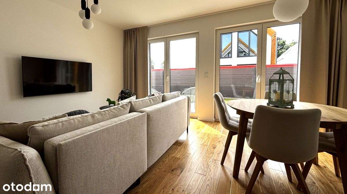 Nowoczesny, wolno stojący dom w Jantarze.-5