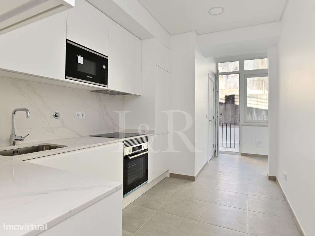 Apartamento T3 com varandas e jardim, em Arroios, Lisboa - Grande imagem: 4/51