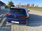 Volkswagen Golf - 6