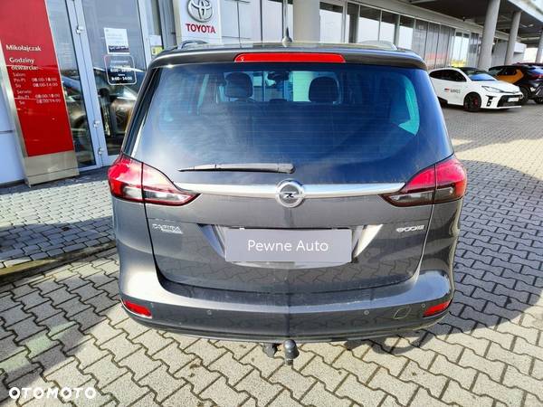 Opel Zafira - 14