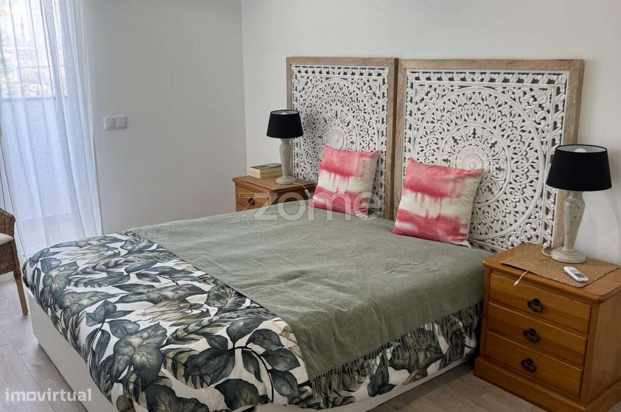 Moradia T4 com 2 Suites-16