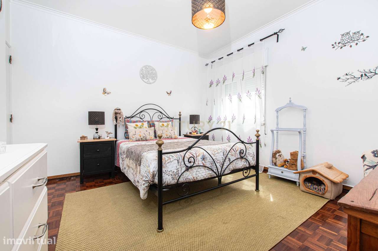 Apartamento T3 com vista cidade e rio na Póvoa de Santa Iria-12