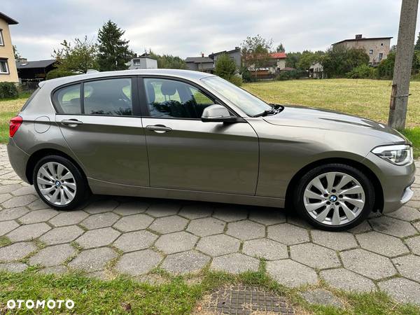 BMW Seria 1 118i - 3