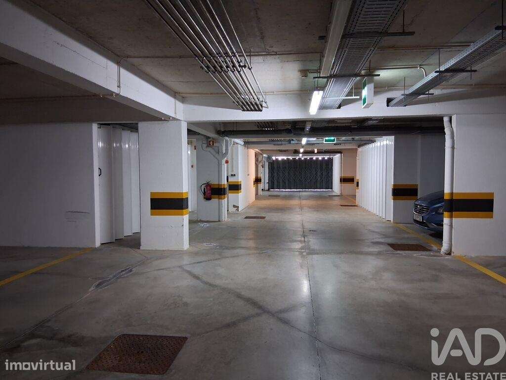 Garagem em São Gonçalo de Lagos de 13 m2 - Grande imagem: 4/5