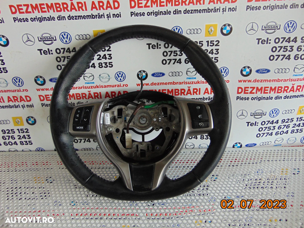 Volan cu comenzi Toyota Yaris 3 dupa 2014 dezmembrez yaris 1.0 p13 - 1