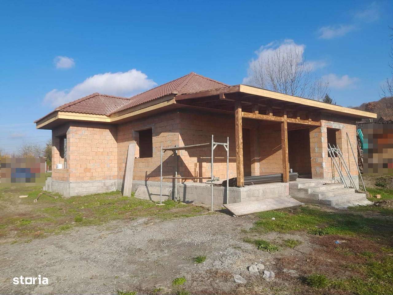 Casanoua pe un nivel de vanzare sat Gruisor com Acatari, Mures-3