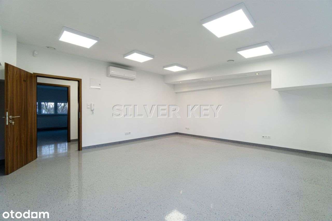 Budynek Biurowo-Socjalny/Doskonały dojazd do S8-6
