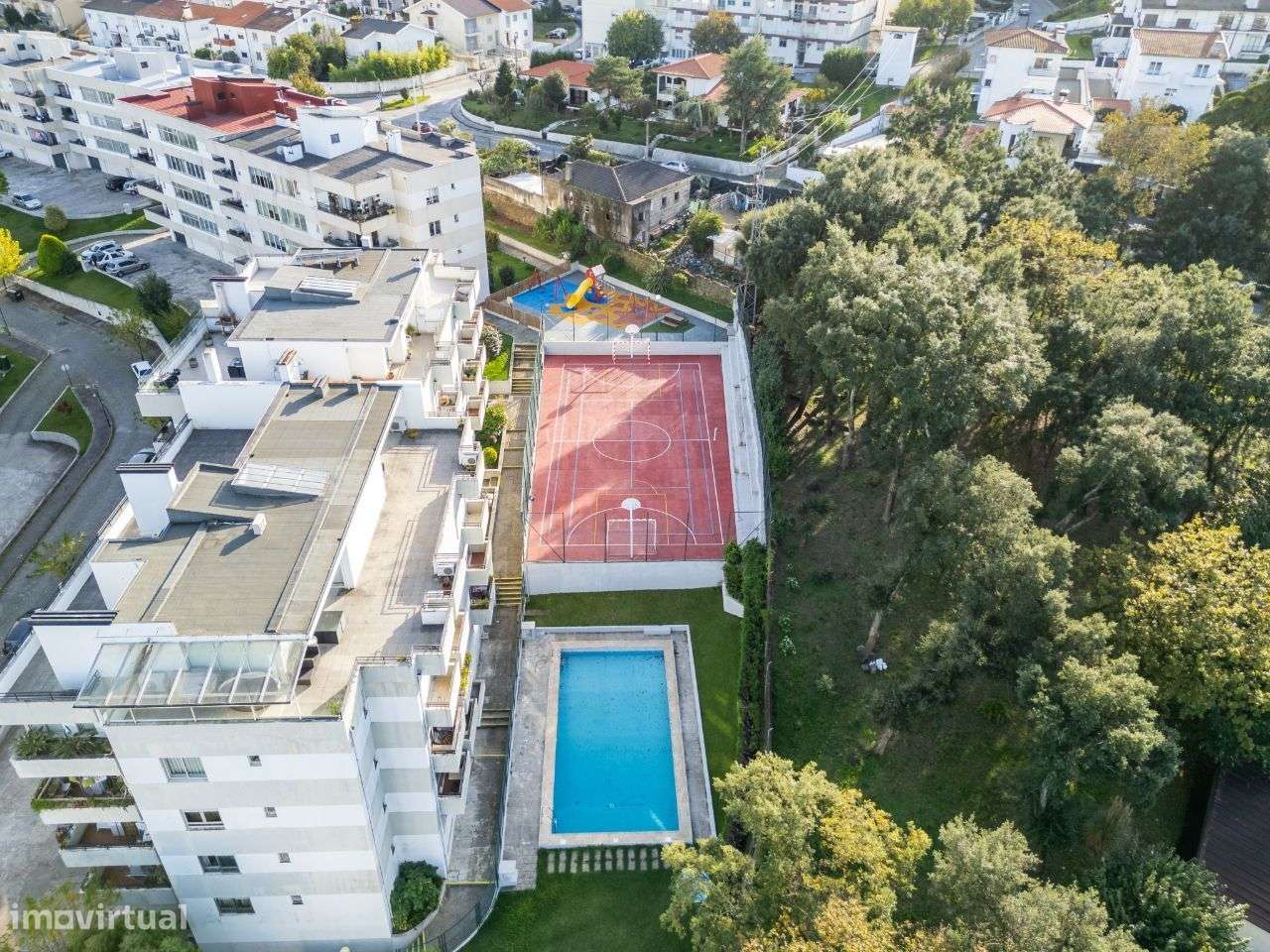 Moradia T5 Remodelada - Condomínio da Fonte Seca-14