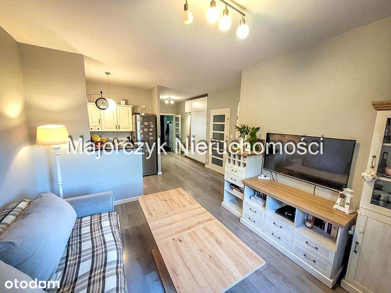 Mieszkanie na parterze, taras i 2 garaże - Włoszakowice-1