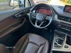 Audi Q7 3.0 TDi quattro S-line Tiptronic 7L - 32