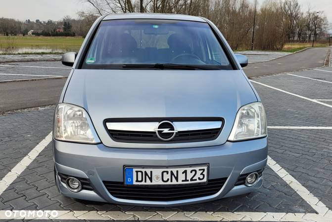 Opel Meriva 1.6 Cosmo - 9