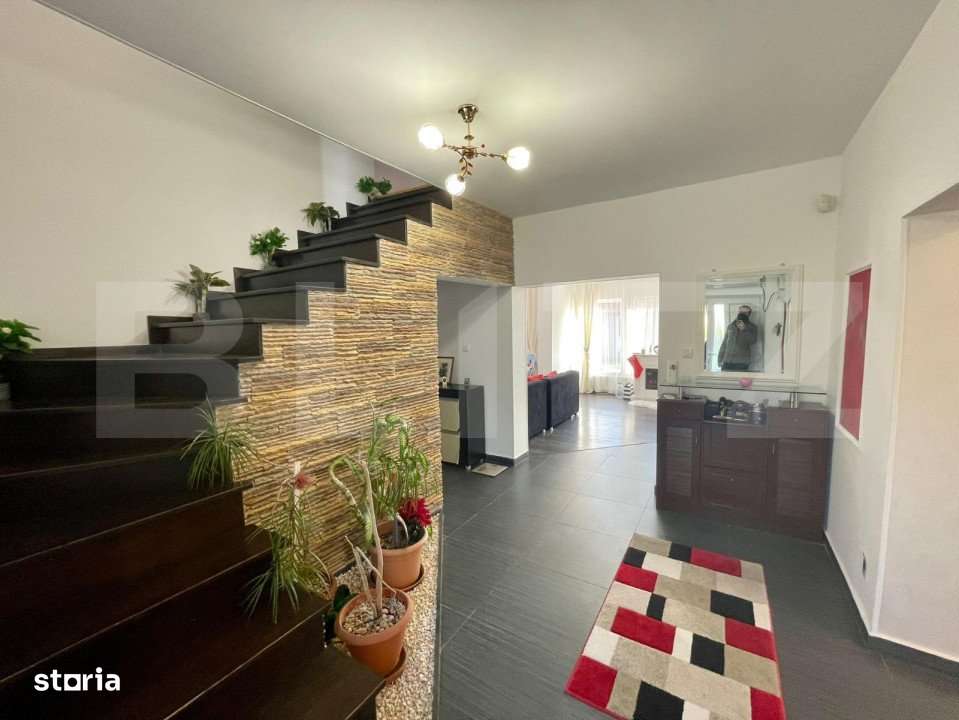 Casa P+E 176 mp utili plus casa stil cabana 113 mp, teren de 930 mp, z - Imagine principală: 5/15