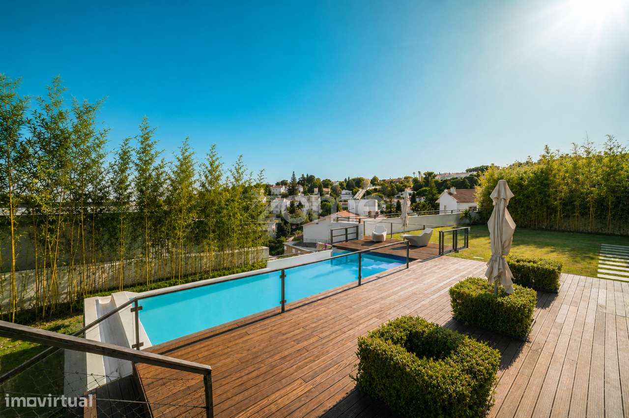 Exclusiva Moradia de Luxo T5+1 com Vista Mar | Lote de 960 m²-35