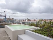 Penthouse T4+1 no Dafundo com vista mar e piscina - Miniatura: 39/46