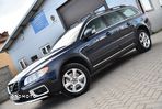 Volvo XC 70 2.4D Momentum - 16