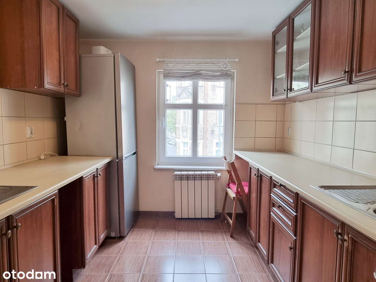 5-pok | 4 niezależne pokoje | osobna kuchnia | piwnica | 2 piętro |-8