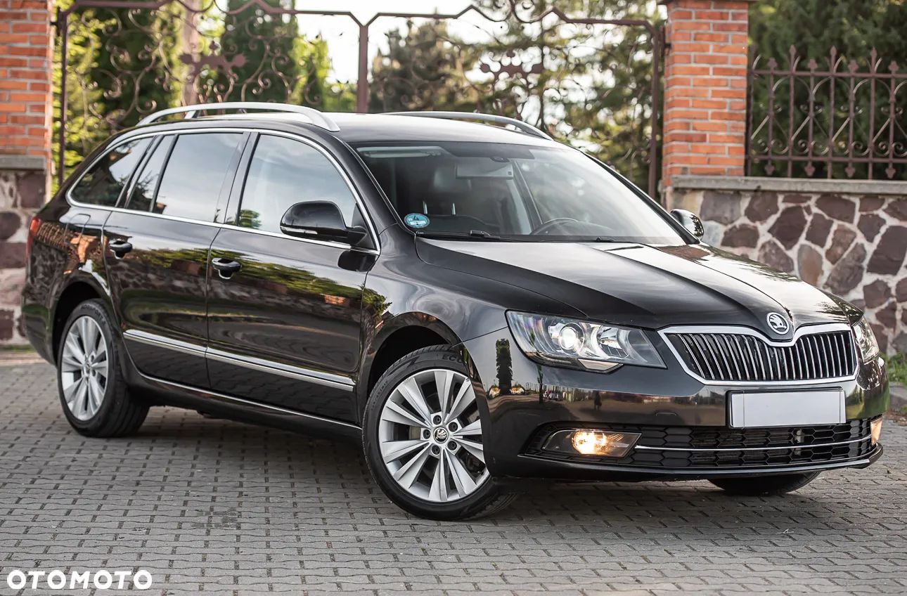 Skoda Superb Combi 2.0 TDI Green tec 4x4 DSG Elegance - 1