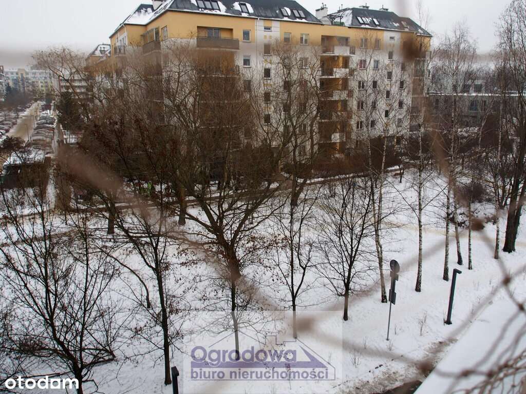 Nowe mieszkanie przy metrze.-3